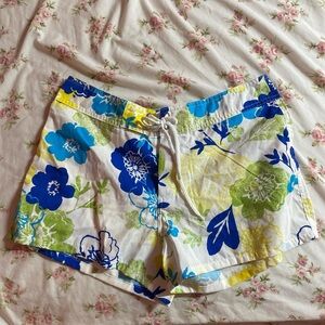 super cute y2k swim shorts with hibiscus print